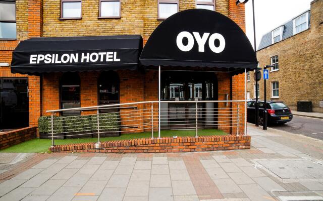 Epsilon Hotel вид на фасад