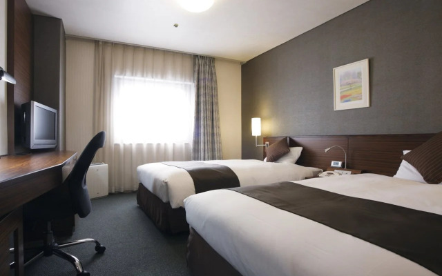 Jr-East Hotel Mets Omori