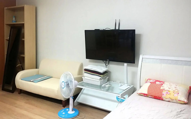 W-House