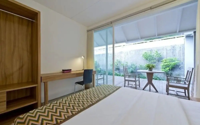 Villa White