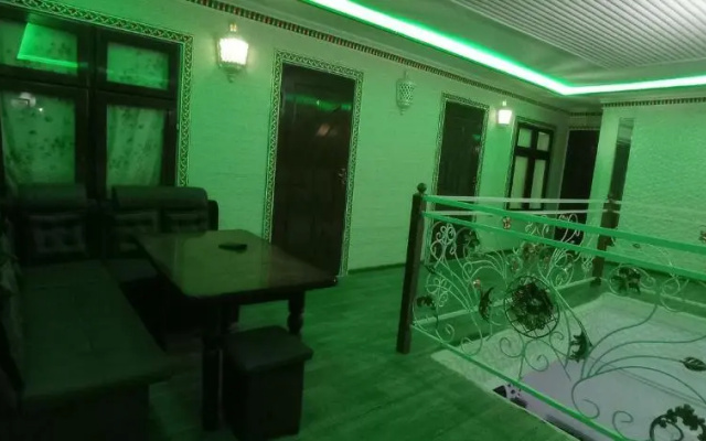 Hotel GOLDEN DEGREZ