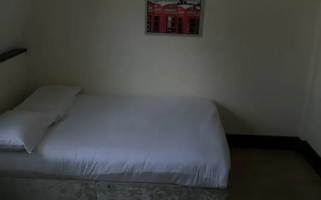 Rooms At103