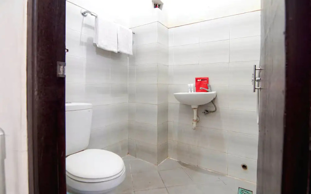 RedDoorz Plus near Ubung Terminal Denpasar