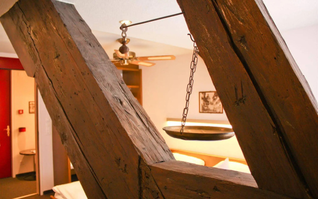 ROESLI Guest House
