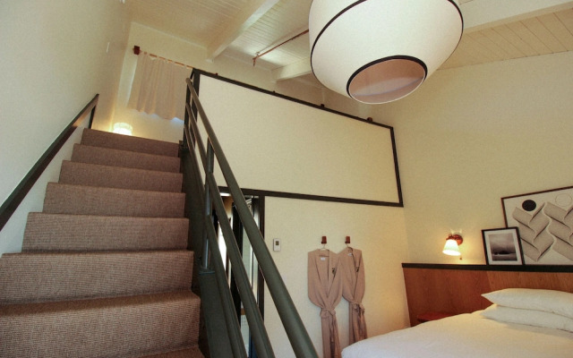 Lodge at Marconi