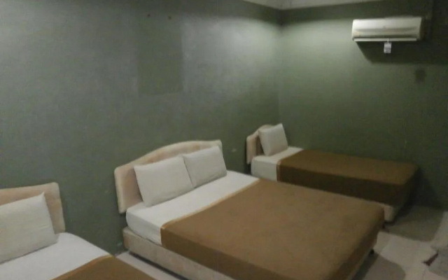 OYO 904 Avee Budget Inn