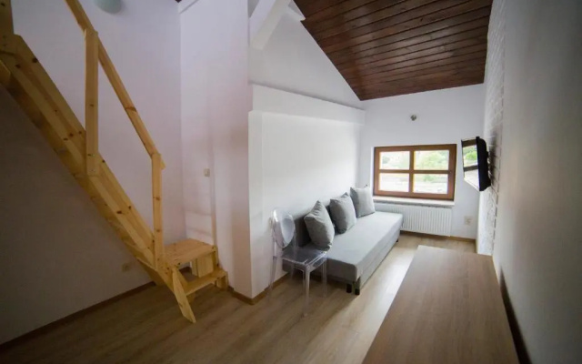 Opera Hostel