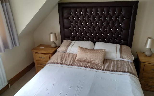 Marine House Hotel