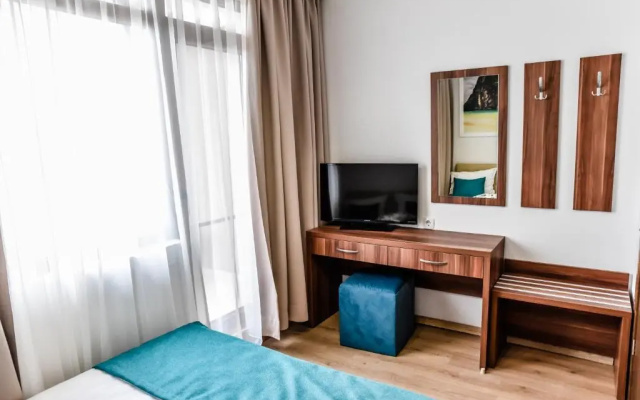 Stela Apartments