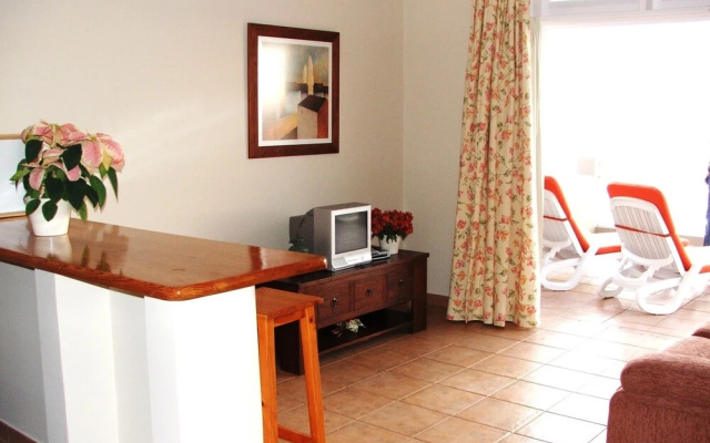 La Muralla Apartamentos