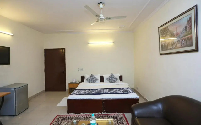 Hotel Kalkaji Residency by OYO Rooms