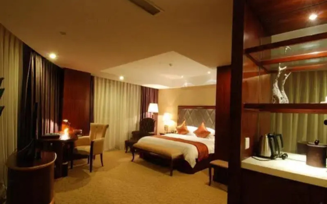 Anyee Guoyan Hotel