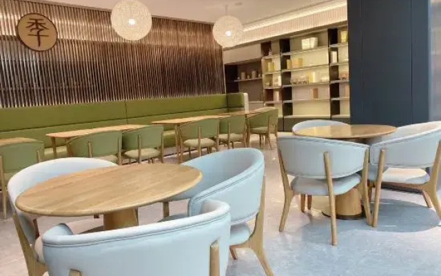 JI Hotel (Shanghai Longbai Xincun Subway Station)