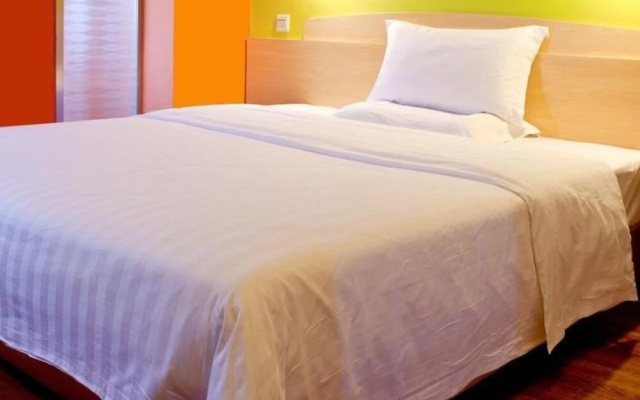 Life Yajo Hotel Tuan Yi Da Square
