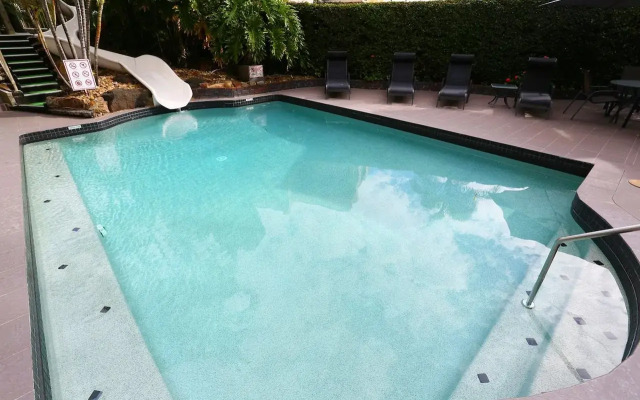 The Regent Holiday Apartments