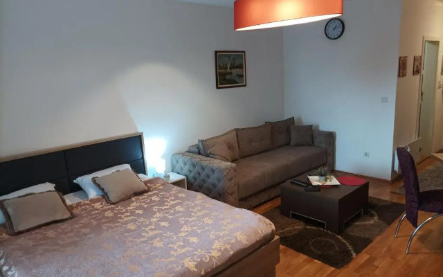 Hellenik lux studio