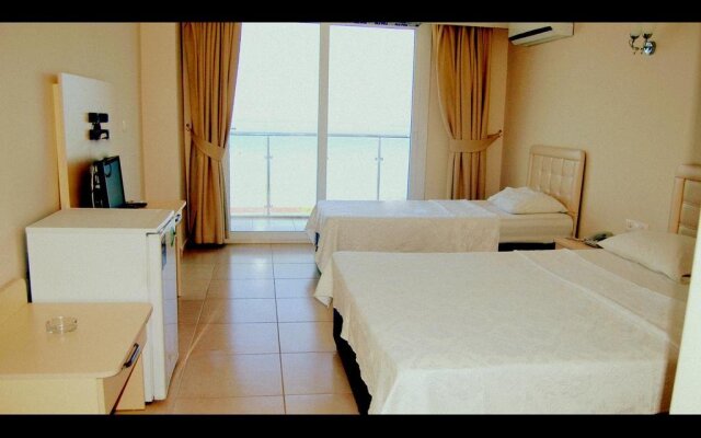 Club Casmin Hotel комната для гостей