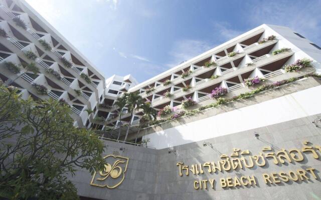 Отель City Beach Resort вид на фасад