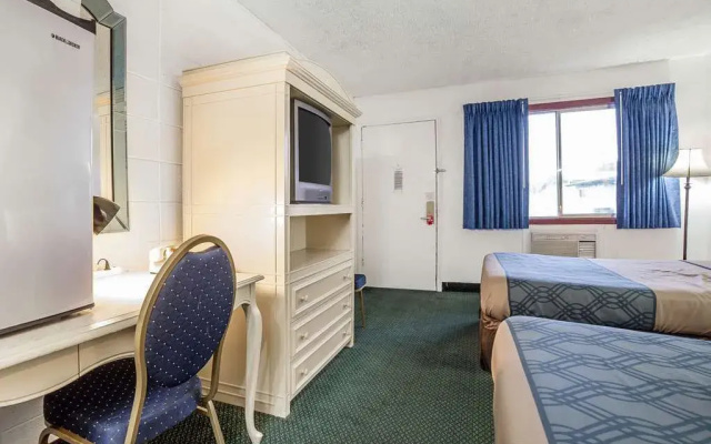 Econo Lodge Lewiston