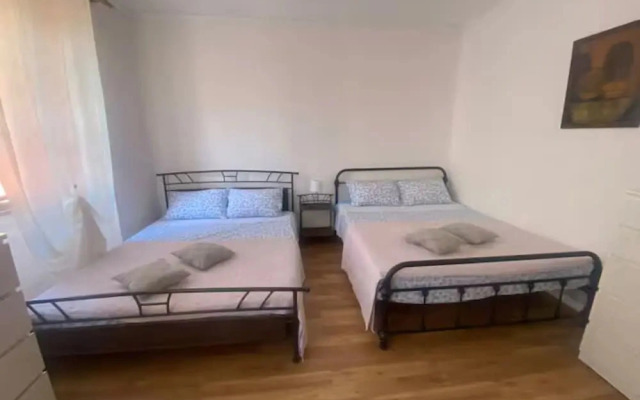 Apartment old Town-novigrad 20 m From the sea