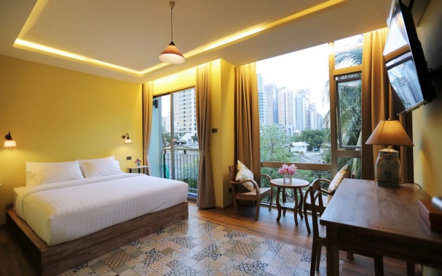 Tints of Blue Hotel