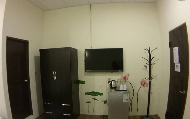 Malaya Guesthouse