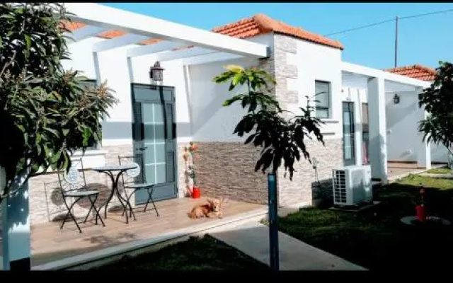 Mango Holiday Rooms