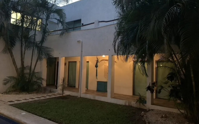 Casa Borush