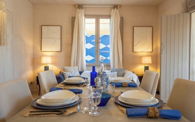 Blue Riad