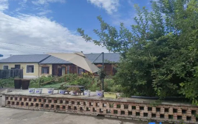 Ergun Linhai Guest House
