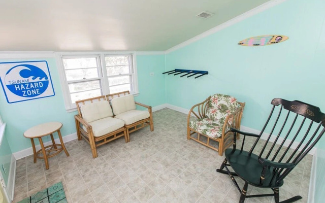 Ra15 609 - Endless Summer 3 Bedroom Cottage by RedAwning