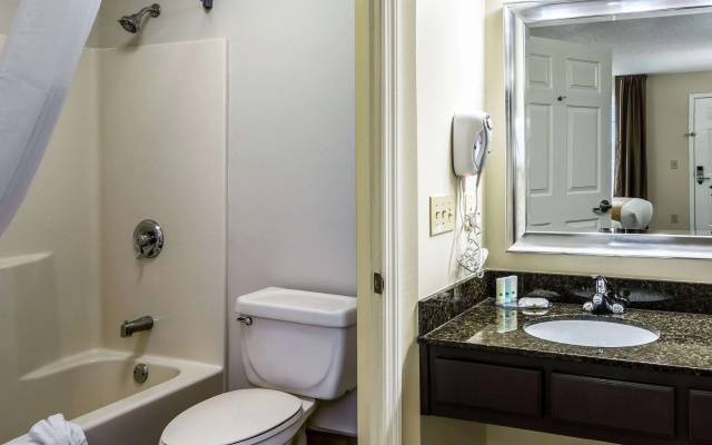 Quality Inn University Area