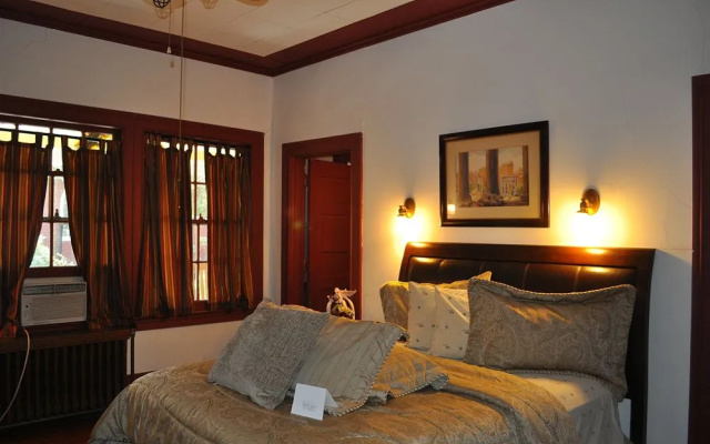 Aspen Manor Resort