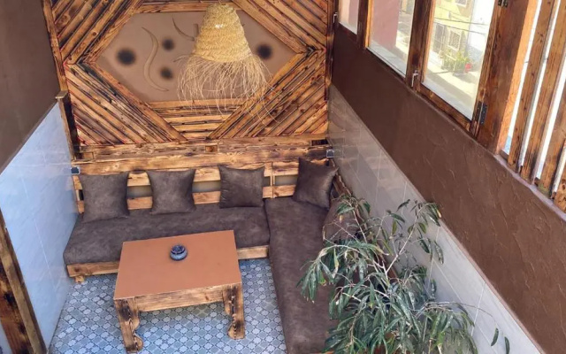 Anza Surfhouse (Adults Only)