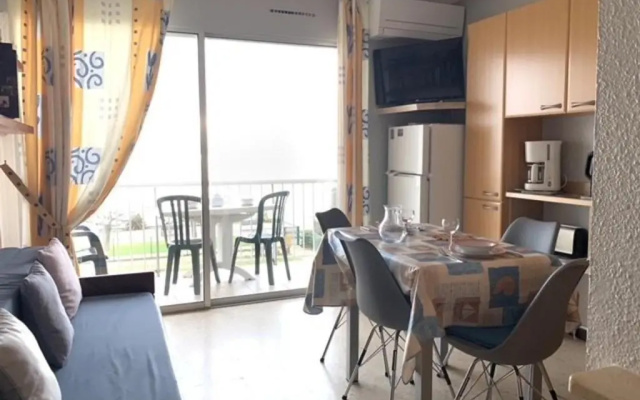 Appartement Balaruc-les-Bains, 1 pièce, 4 personnes - FR-1-503-26