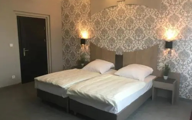 Hotel Athen Kelsterbach Airport