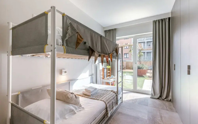 Huswell - Seaview Apartment With Spacious Terrace in Zeebrugge