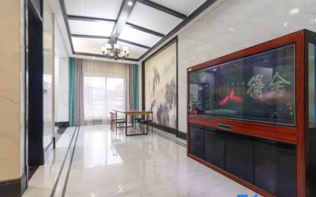 Huajing Boutique Chain Hotel (Longgang Pudong)