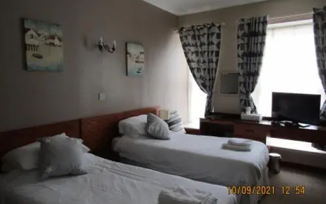 Queens Hotel