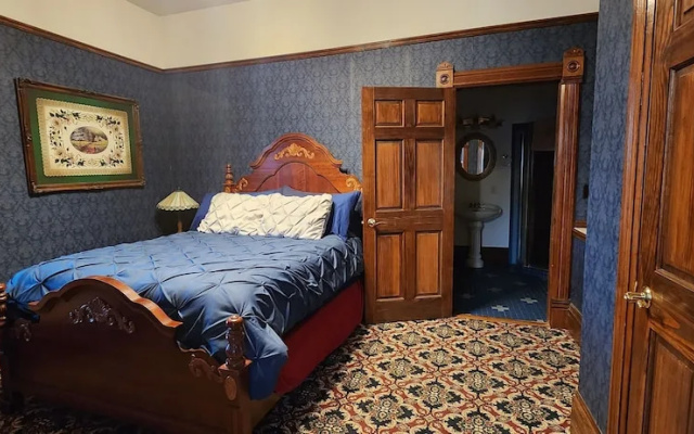 Stampmill Inn Victorian Suites