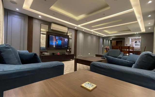F5 luxury Apartment - شقة فندقية فاخرة المهندسين