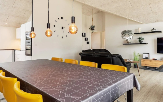 10 Person Holiday Home in Idestrup