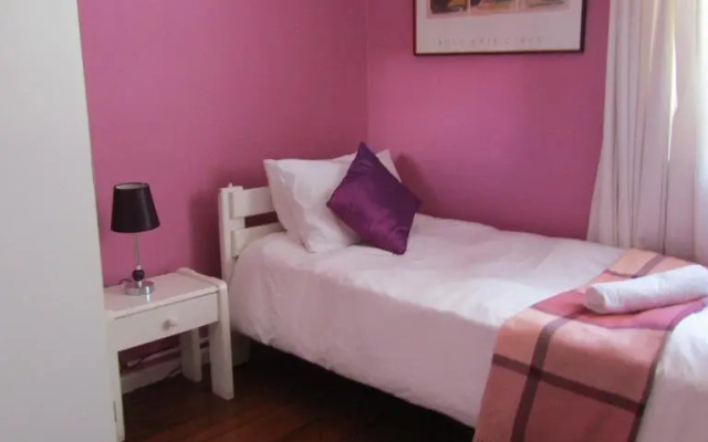 Cape Town Deco Lodge