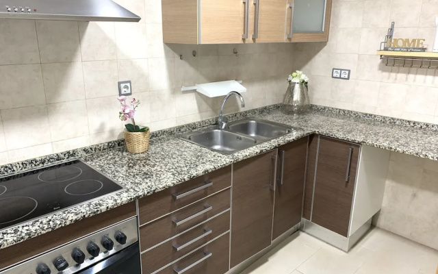 T&H Voramar Family Apartment