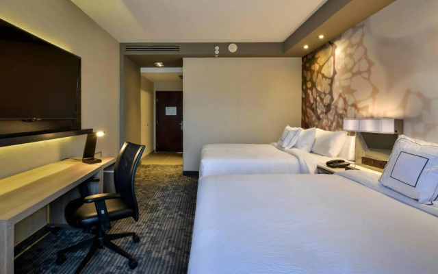 Courtyard by Marriott San Luis Potosi, Los Lagos
