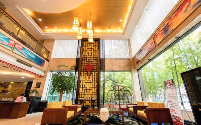 ZheShang ShiMao Yulong Hotel