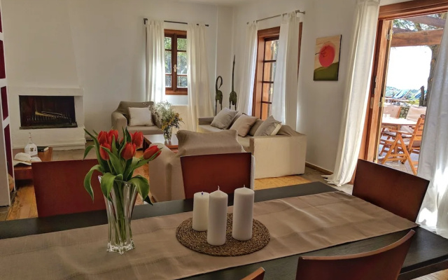 Drimonari Villas