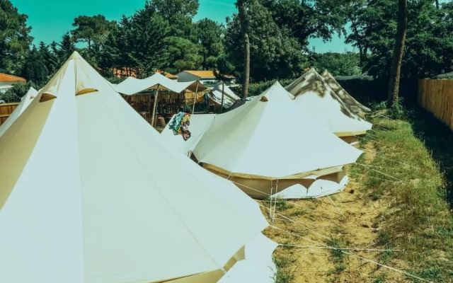 Tipis Manu Surf