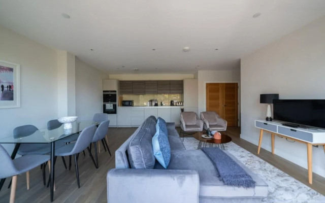 The Hampstead Hideout Glamorous 3bdr Flat With Balcony
