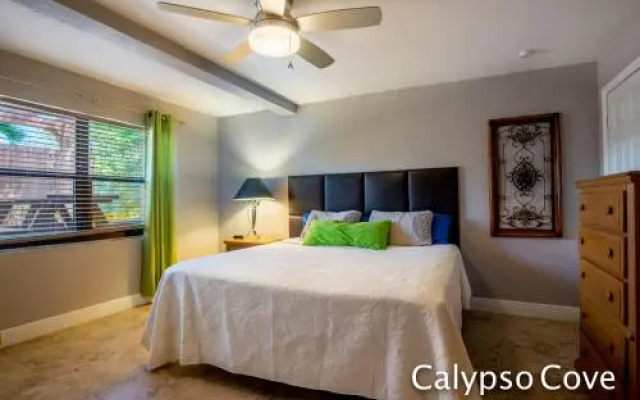 Calypso Cove